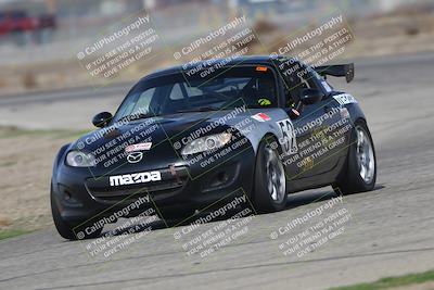 media/Oct-25-2025-CalClub SCCA (Sat) [[34c778dfbe]]/Group 2/Qualifying/